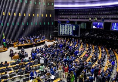 Congresso Nacional derruba veto de Lula ao PL da Dosimetria e impõe nova derrota ao Planalto
